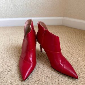 Zara pointy red shoes